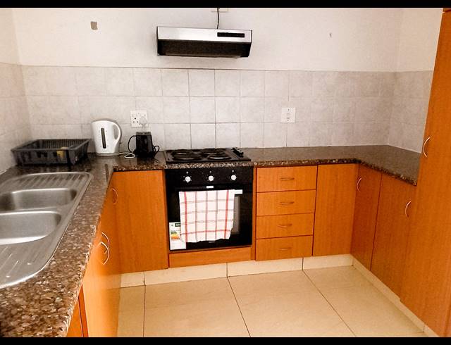 3 bed property for sale in ILLOVO BEACH